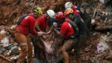 Τουλάχιστον 29 νεκροί και δεκάδες αγνοούμενοι από κατολισθήσεις στη Βραζιλία, δείτε βίντεο 