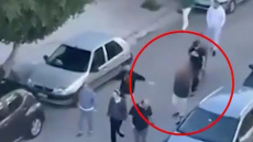 Μεθυσμένη οδηγός τράκαρε 11 αυτοκίνητα στον Άλιμο, την ακινητοποίησαν περίοικοι