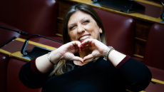 Η Ζωή Κωνσταντοπούλου το ξαναγύρισε στις καρδιές αφού «πλακώθηκε» στη Βουλή με τον Δημήτρη Μαρκόπουλο 