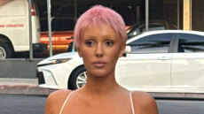 Μπιάνκα Σενσόρι: Με σουτιέν, μίνι φούστα και αγορέ μαλλιά στους δρόμους του Λος Άντζελες