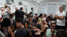 Ανοίγουν καταφύγια στη Μπερ Σεβά του Ισραήλ, η Βρετανία απέσυρε τη διπλωματική της αποστολή από το Ιράν