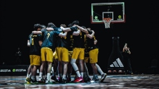 Παραμένουν εγκλωβισμένα στο Ντουμπάι τα παιδιά του Αρη που έπαιζαν σε τουρνουά της Euroleague