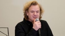 Πέτρος Γαϊτάνος: Η Eurovision δεν κάνει καλό στους νέους, στηρίζει τις κακίες και όχι τις αρετές