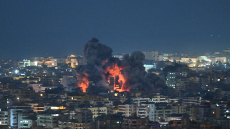 Το Ιράν χτύπησε με drones την πρεσβεία των ΗΠΑ στη Σαουδική Αραβία, «θα ανταποδώσουμε σύντομα» απάντησε ο Τραμπ - Νέα ισραηλινοί βομβαρδισμοί στη Βηρυτό