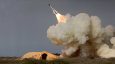 Ανάλυση: Γιατί η καταστροφή των βαλλιστικών πυραύλων του Ιράν είναι δύσκολη υπόθεση, το σενάριο χερσαίας επίθεσης
