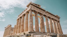 Όαση ασφάλειας για τους Αμερικανούς τουρίστες η Ελλάδα