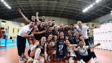 Στον τελικό του Κυπέλλου βόλεϊ γυναικών ο ΑΟ Θήρας, 3-0 τον ΠΑΟΚ, βίντεο 