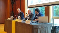 ΕΛΒΑΛΧΑΛΚΟΡ: Καμπανάκι για ενέργεια, μεταφορικά και ασφάλιστρα από την κρίση στη Μέση Ανατολή