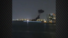 Ιρανικό χτύπημα σε μαρίνα του Άμπου Ντάμπι, καλύφθηκε από μαύρους καπνούς: Βίντεο