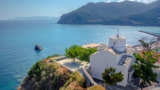 Το καταπράσινο νησί της Ελλάδας που διατηρεί την αυθεντικότητά του και προβάλλεται σε 600.000 ταξιδιώτες πτήσεων
