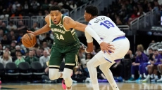 Μπακς - Τζαζ 113-99: Κορυφαίος Γιάννης κρατά... ζωντανό το Μιλγουόκι