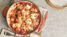 Η συνταγή της ημέρας: Νιόκι με σάλτσα ντομάτας, σπανάκι και μασκαρπόνε. Το μενού της εβδομάδας (9/3-15/3)