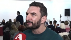 Γιάννης Βούρος: Αν και γεννήθηκα χωρίς δάχτυλα, ποτέ δεν θεώρησα ότι μου λείπει κάτι, είπε ο γιος του