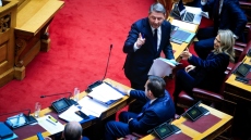 Λαζαρίδης: Ούτε κουβέντα δεν είπες για τον κουμπάρο σου για ΟΠΕΚΕΠΕ - Ανδρουλάκης: Εμένα κανένας δεν πήρε ούτε ένα ευρώ πίσω από την πλάτη μου