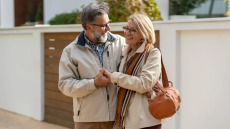 Μετά τα 65 η φθορά δεν είναι μονόδρομος – Πότε «σώζονται» μνήμη και κινητικότητα