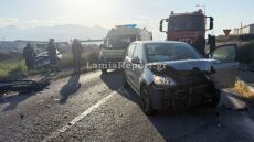 Τρεις τραυματίες μετά από τροχαίο στη Λαμία, δείτε βίντεο και φωτογραφίες