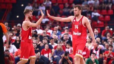 Ολυμπιακός: Βεζένκοβ και Γουόκαπ συγκεντρώνουν αυξημένες πιθανότητες συμμετοχής με Φενέρ
