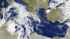 Διπλό χτύπημα της κακοκαιρίας προ των πυλών - Έρχονται βροχές και θυελλώδεις άνεμοι έως 8 μποφόρ, πού θα χιονίσει 
