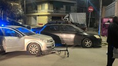 Τροχαίο στο κέντρο της Λάρισας: Ηλεκτρικό πατίνι με δύο ανήλικους συγκρούστηκε με αυτοκίνητο, φωτογραφίες