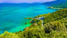 Από τη Μύκονο μέχρι το Πήλιο: Η Ελλάδα μαγνητίζει το γαλλικό κοινό στο Παρίσι