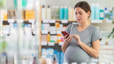 Νέα δεδομένα για την σχέση παρακεταμόλης στην κύηση με αυτισμό και ΔΕΠΥ
