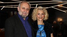 Σωτήρης Χατζάκης για τον γάμο του: Φτάσαμε στο δημαρχείο την τελευταία στιγμή, το ταξί έφυγε γιατί αργήσαμε