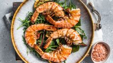 Γαρίδες, καραβίδες, καβούρια, αστακοί: Οδηγός για καθάρισμα και σωστό μαγείρεμα