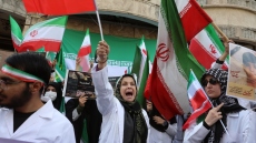 Φρίκη στο Ιράν: Βιασμοί και βασανιστήρια νοσηλευτριών από δυνάμεις ασφαλείας επειδή βοήθησαν διαδηλωτές