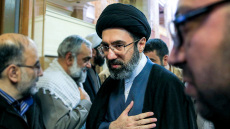 The Times: Ο Μοτζτάμπα Χαμενεΐ νοσηλεύεται σε σοβαρή κατάσταση στην ιρανική πόλη Κομ, αδυνατεί να ασκήσει καθήκοντα