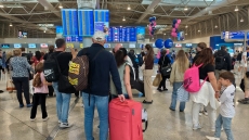 Τι γίνεται με τον τουρισμό και τις κρατήσεις στην Ελλάδα, το πλεονέκτημα έναντι Αν. Μεσογείου και Εμιράτων
