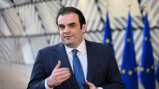 Πιερρακάκης πριν τη Σύνοδο Κορυφής: Πολύ νωρίς για δραστικά μέτρα μείωσης των τιμών στην ενέργεια