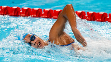 Κολύμβηση: Πανελλήνιο ρεκόρ στα 800μ ελεύθερο από την Βασιλάκη στο Παρίσι 