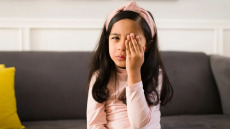 Όραση: Πώς η αρθρίτιδα στα παιδιά μπορεί να βλάψει τα μάτια τους