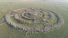 Μυστήριο με το ισραηλινό Στόουνχεντζ: Έρευνα αποκαλύπτει δεκάδες παρόμοιες δομές στην περιοχή
