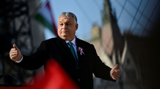 Εκλογές στην Ουγγαρία την Κυριακή 12/4: Αυτοδυναμία στο αντιπολιτευόμενο Tisza δίνουν οι δημοσκοπήσεις, κρίνεται το μέλλον του Όρμπαν - Τι διακυβεύεται