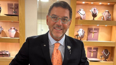 Οι τρεις καταγγελίες που έβαλαν στο κάδρο των ερευνών τον Τσαγκαράκη για τους πλαστούς πίνακες