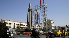 Ενεργοποιήθηκαν συστήματα αντιαεροπορικής άμυνας στην Τεχεράνη