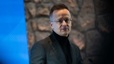 Η ΕΕ ζητά εξηγήσεις από τον Ούγγρο ΥΠΕΞ, φέρεται να ενημέρωνε τον Λαβρόφ για τις διαβουλεύσεις εντός της Ένωσης