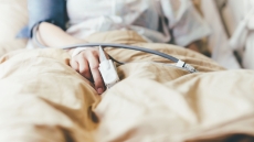 Μια 12χρονη υπέστη καρδιακή ανακοπή κατά τη διάρκεια αεροπορικού συναγερμού στο βόρειο Ισραήλ