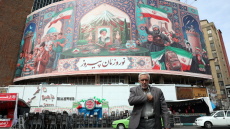 Κι αν το Ιράν χάσει κερδίζοντας; Το σενάριο στρατιωτικής φθοράς και πολιτικής αναβάθμισης