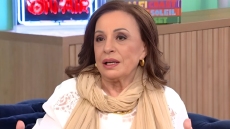 Χάρις Αλεξίου για την περίοδο που «έχασε» τη φωνή της: Πήγα σε Γάλλο γιατρό και μου είπε ότι είναι ψυχολογικό