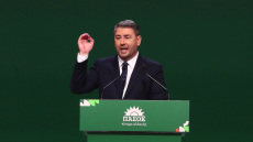 Ανδρουλάκης στο 4ο Συνέδριο του ΠΑΣΟΚ: Εκτός πραγματικότητας όποιος πιστεύει στα σενάρια συνεργασίας με τη ΝΔ