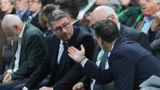 Με δύο υποχωρήσεις Ανδρουλάκη συνεχίστηκε η επιχείρηση ενότητας στο συνέδριο του ΠΑΣΟΚ, ποιες αλλαγές πέρασαν στο καταστατικό