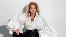 Sex & the City στην Αθήνα: Η συγγραφέας της σειράς-φαινόμενο, Candace Bushnell, μιλάει στο Gala για τη ζωή της ως «αληθινή Κάρι Μπράντσο» 

