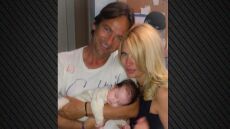 Ελένη Μενεγάκη για την κόρη της με τον Μάκη Παντζόπουλο: Σε λατρεύουμε ψυχή μου
