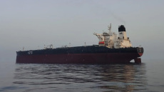 Το Ιράν χτύπησε γιγαντιαίο πετρελαιοφόρο στα ανοιχτά του Ντουμπάι