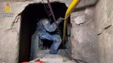 Τεράστιο ναρκοτούνελ για τη μεταφορά κάνναβης από το Μαρόκο στη Θέουτα ανακάλυψε η ισπανική αστυνομία, βίντεο και φωτογραφίες 