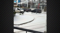 Ξεκίνησε η κακοκαιρία Erminio: Σφοδρή χαλαζόπτωση στον Πολύγυρο Χαλκιδικής, ισχυροί άνεμοι και βροχές