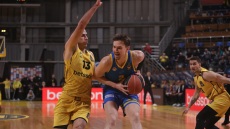 Αναβλήθηκε ξανά το Περιστέρι-Άρης για την Basket League