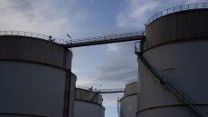 Πετρέλαιο: Άλμα 10% κάνουν οι τιμές, το διάγγελμα Τραμπ έσβησε τις ελπίδες για αποκλιμάκωση στο Ιράν